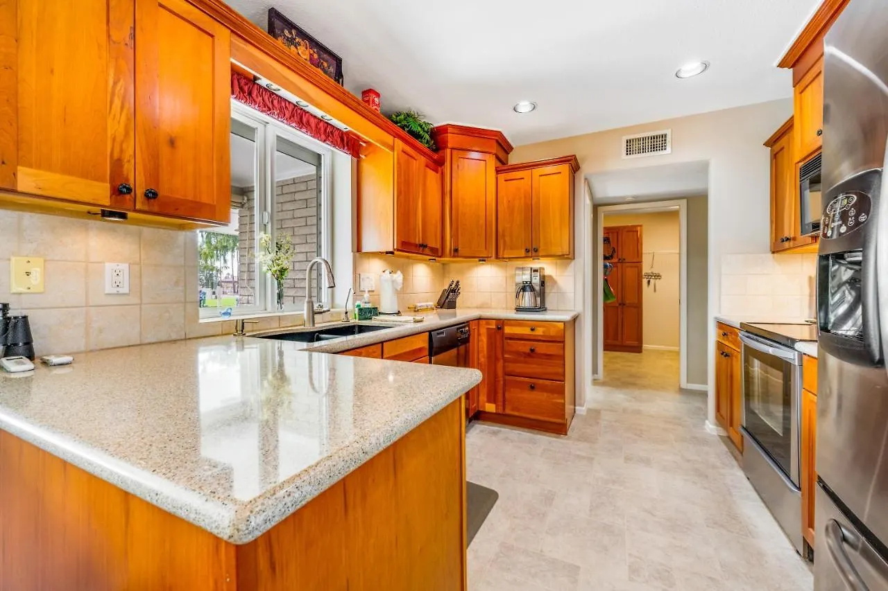 Sunshine Oasis Villa Mesa United States